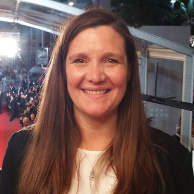 Headshot of Eve Gabereau